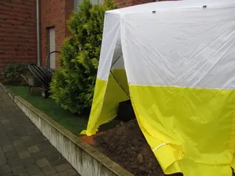 zimmermann-garten-winter-arbeiten-im-zelt-1